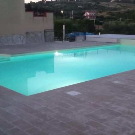Villa Le Torri Racalmuto Bagian luar foto